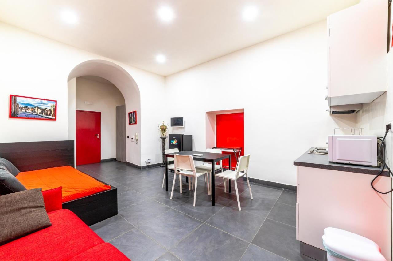Arka Apartments Napels Buitenkant foto